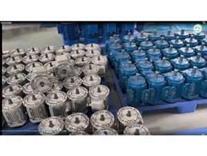 相比步進電機，減速電機轉(zhuǎn)速慢、力矩大